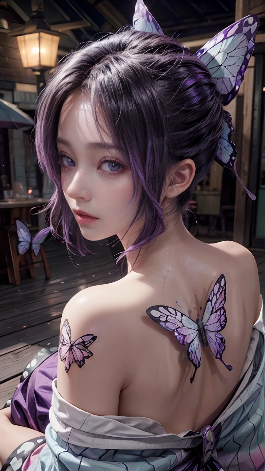 1 Mädchen Shinobu ,Schmetterlingstattoo auf dem Rücken,leuchtende Haut, hellviolette Haare, lila ja,hochauflösend,hyper realistis, Ultra-Detail