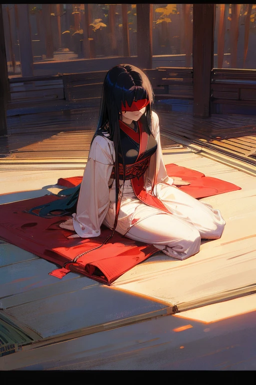 امرأة ترتدي أردية حريرية طويلة متقنة ومعصوبة العينين وشعر أسود يصل إلى الأرض وتجلس في معبد في حديقة آسيوية تقليدية