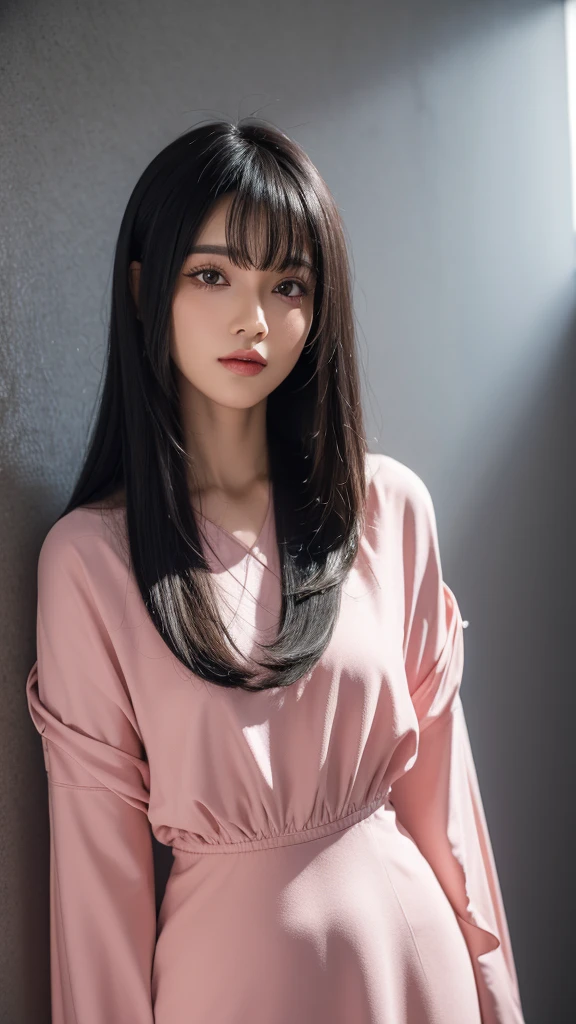 Close up de uma mulher em um vestido rosa claro posando para uma foto, com cabelo comprido preto com franja, vestido rosa claro, Asian woman with long black hair with bangs, Garota japonesa com franja cabelo preto, pequenos seios, vestido rosa claro, corte de cabelo longo preto com franja, seios pequenos, perfeito skin, cabelo molhado preto com franja, perfeito, Cabelo escuro preto com franja, olhos escuros, textura altamente detalhada do rosto e da pele, belos olhos, cabelo com franja preto, sorrindo, japonesa