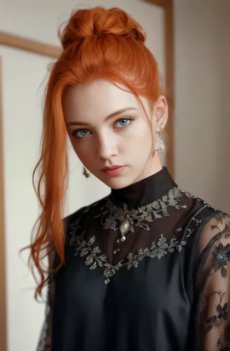 arafed mulher com cabelo vermelho e olhos azuis em um vestido preto, linda mulher ruiva, pecas elegantes, cabelo ruivo com sarda...