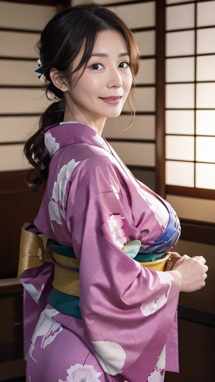 Mujer sexy atractiva madura,50 años de edad, ((kimono)),(((kimono))),cerrar,((pechos grandes:1.2)),(arrugas faciales:1.3),maquillaje ligero,Cabello castaño claro,pelo largo,(fotografía de cuerpo completo:0.85),(Destacar los glúteos grandes.),8k, Fotos CRUDAS, de la máxima calidad, risa,Obra maestra,de la máxima calidad、una sonrisa gentil、Una mirada que seduce al espectador、peinado al azar、Habitación de estilo japonés、pantalla shoji、Lantern、