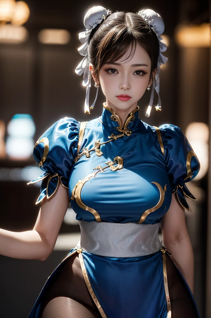 Chun-Li from Street Fight II,The perfect Chun-Li costume,Blue Chinese dress with gold lines,Bun Head,Good cover,Fighting Pose,masterpiece、1 beautiful girl、Fine Eyes、Puffy eyes、highest quality, 超High resolution, (reality: 1.4), Cinema Lighting、Japanese、Asian Beauty、Korean、so beautiful、Beautiful Skin、Body facing forward、Face close-up、(超reality的な)、(High resolution)、(8k)、(Very detailed)、(美しくFine Eyes)、(Very detailed)、 (wall-)、Detailed face、Bright lighting、Professional Lighting、Looking at the audience、Look straight ahead、Diagonal bangs、Nogizaka Idol、Korean Idol、masterpiece, highest quality, masterpiece, highest quality, Perfect Face, Perfect brown eyes with white sclera, Bad move -5, alone, 1 girl, Upper Body, Brown Hair, From SF2, Chinese Language Services, smile, Muscular woman, Blue clothes, pantyhose, Pelvic Curtain, Puff short sleeves, Good cover, sash, evaluation:safety
