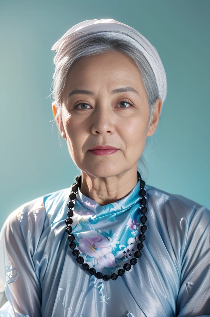 Foto altamente realista, ((obra de arte), (melhor qualidade), (Foto CRU), (fotorrealista:1.4), Retrato de uma mulher vietnamita de 85 anos, vestindo um aodai vietnamita tradicional escuro e um lenço preto na cabeça, ((cabelo grisalho)), (fundo azul claro) , foto tirada por Sony A7IV
