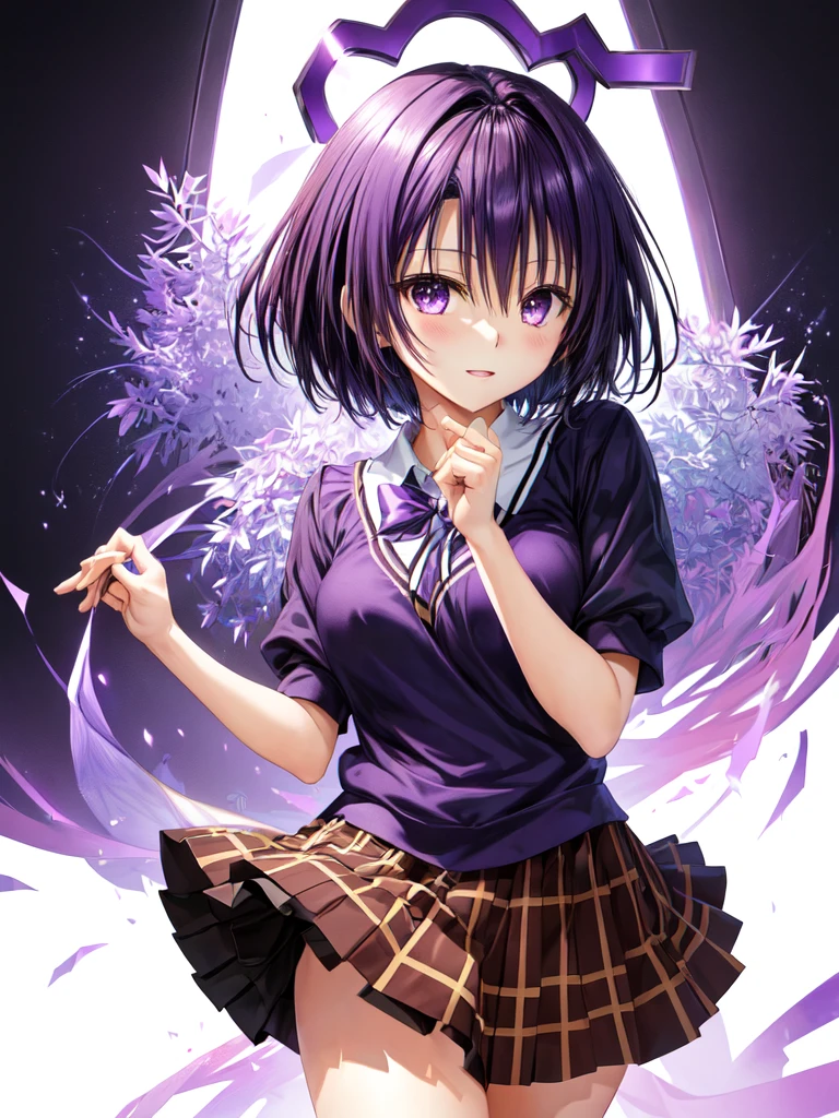 kanade suzu,Stehen,dunkelviolettes flauschiges Haar,dunkelviolette Augen,kurzes Haar,Uniform,schwarzes Shirt,Brauner Rock