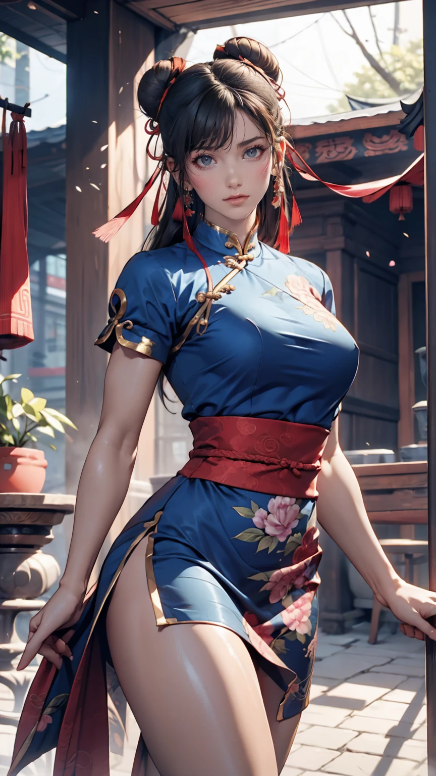 Chun-Li aus Street Fighter 2、Trägt ein blaues chinesisches Kleid、Trainierter Körper、Dutt-Haar、sexy、sexy proportions、Schöne Beine zur Schau stellen、Erwachsene、sexuell、