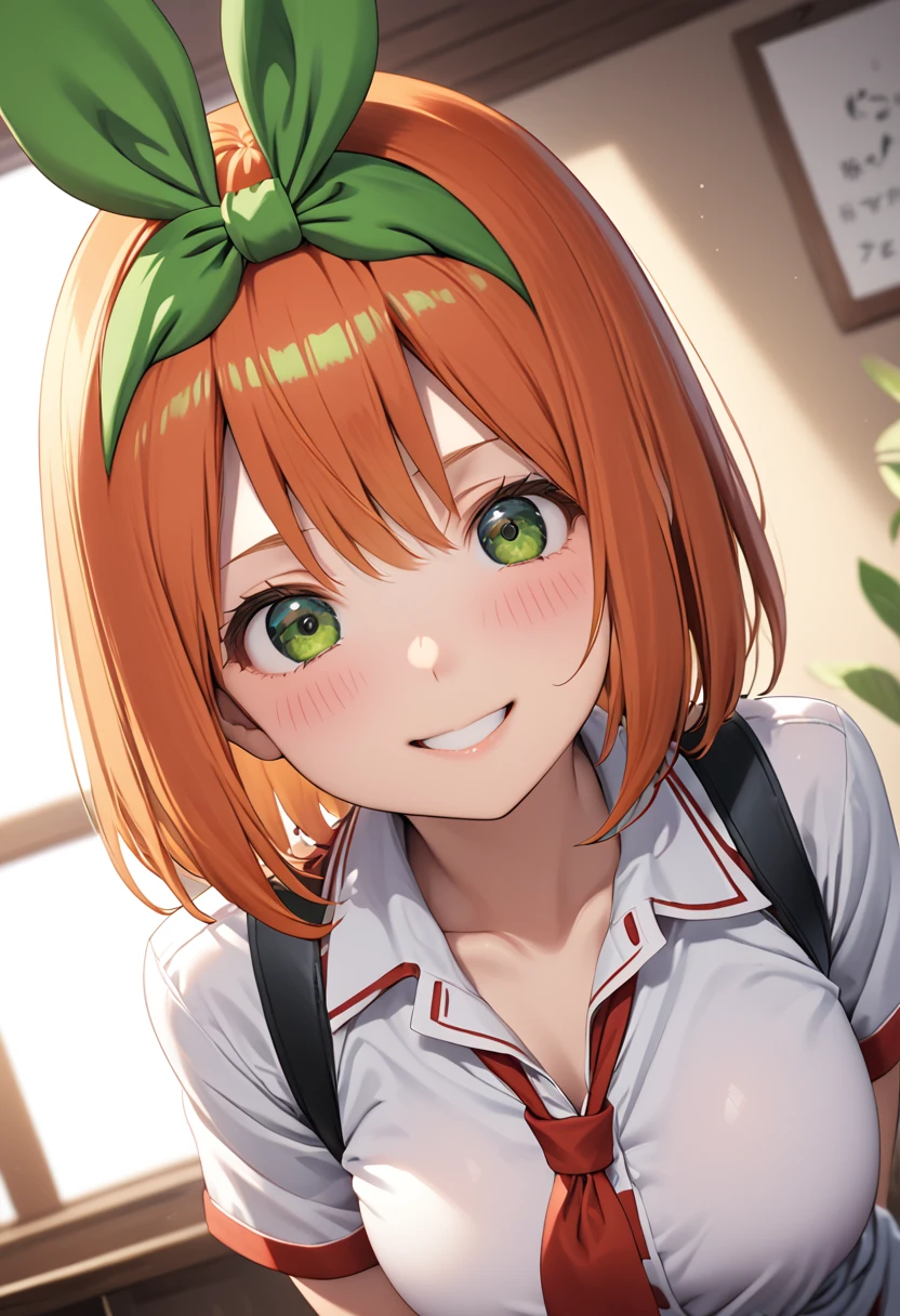 (Highest quality、Masterpiece、Very detailed、4K)、One Woman、17 years old、short hair、Orange Hair、(((Nakano Yotsuba)))、smile