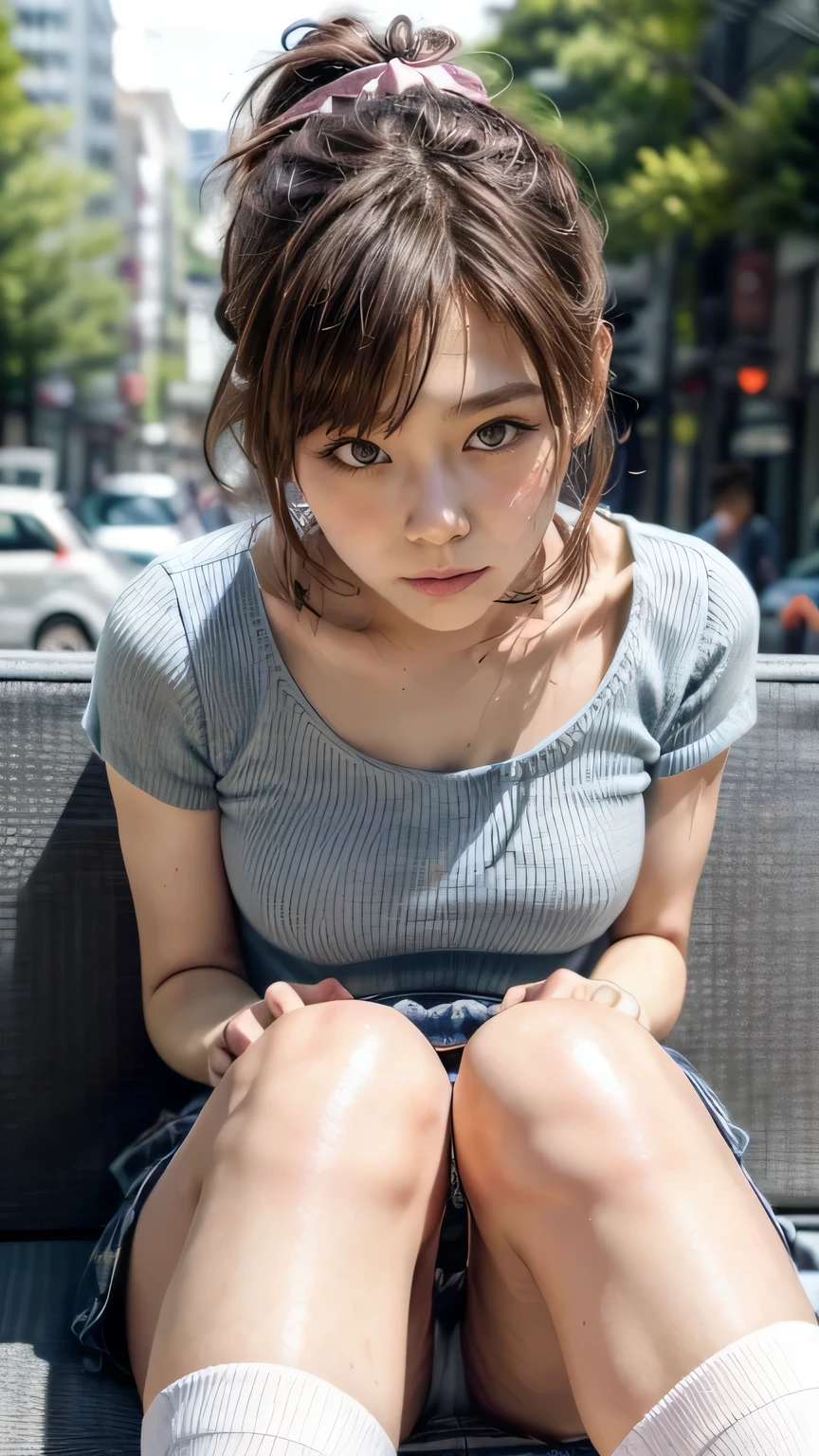 (Fille assise sur un banc à Tokyo:1.2、milieu de l&#39;été、ciel bleu)、((Chemise avec ruban、Minijupe marron moulante:1.3、porter des chaussettes hautes:1.4、culotte blanche détaillée)、le vent est fort、(Réaliste、comme une photo、action en direct、8k, Réaliste, Photos brutes, Meilleure qualité d&#39;image: 1.4), Appareil photo reflex mono-objectif、Photos brutes, la plus haute qualité, Réaliste, Fond d&#39;écran CG Unity 8K très détaillé, Profondeur de la limite écrite, lumière cinématographique, reflet, Tracé laser, Réaliste background、((peau ultra haute densité))、 1 fille、Jolie fille japonaise、(tout le corps:1.5)、très détailléな顔，détourne les yeux:1.1、(Cheveux courts:1.2、queue de cheval courte:1.4)、J&#39;aime ce style、élégant、très détaillé、Faites attention aux détails、Tenue parfaite、(peau brûlée par le soleil)、vue de face、des mains précises、jambes précises、Mains et doigts détaillés、corps anatomiquement correct、jambes fines、Cuisses fines、gros seins