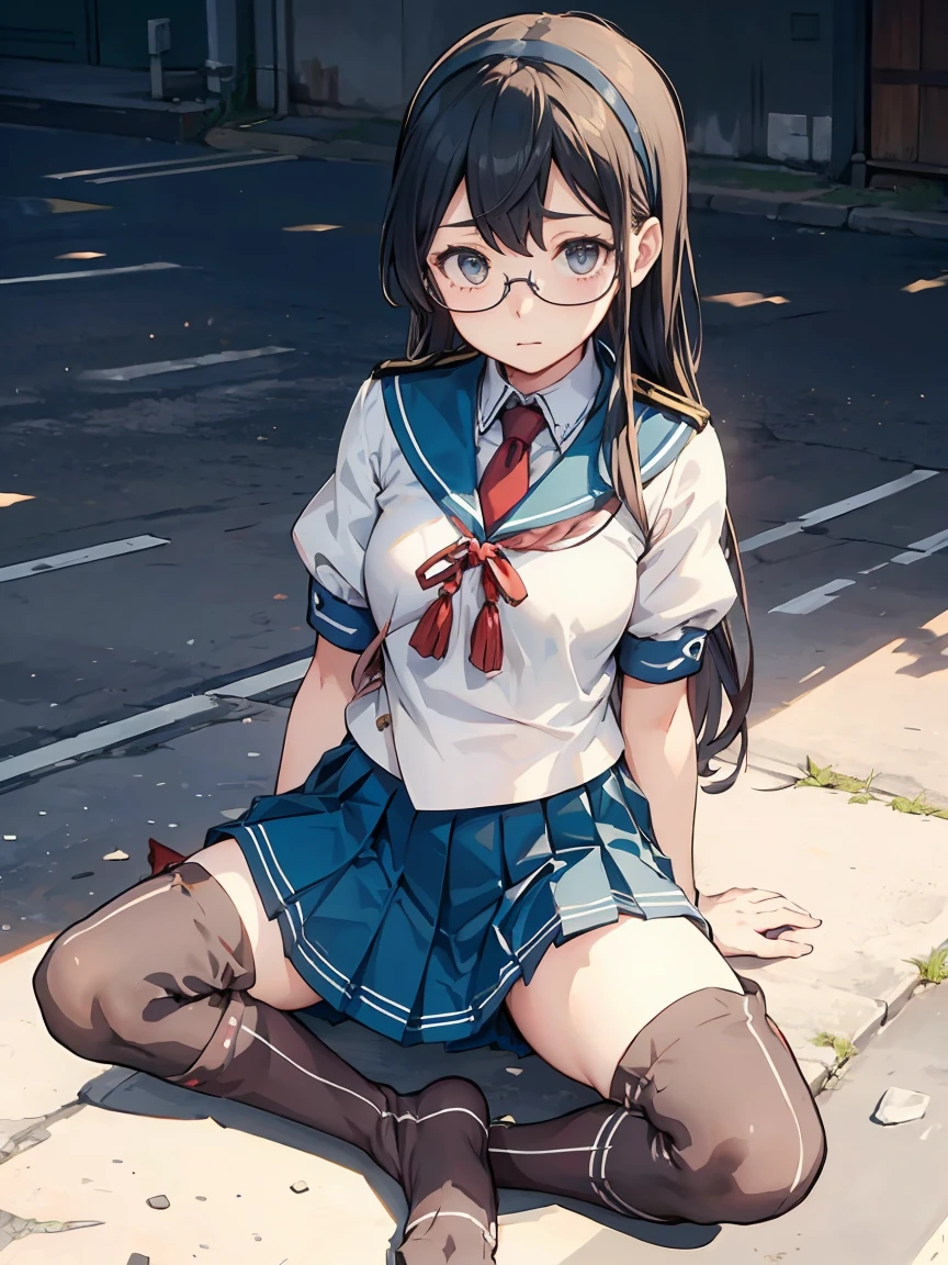 (Oyodo Kai　Kantai Collection)、((Lustrous thighs))、Glasses,Pleated skirt、Sailor suit、Red tie、Are standing、((紫のoverknee socks:1.5))
